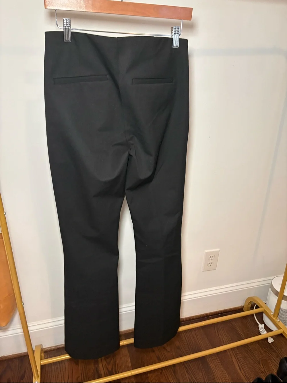 A&F Forme Bootcut Pant Black 27L
